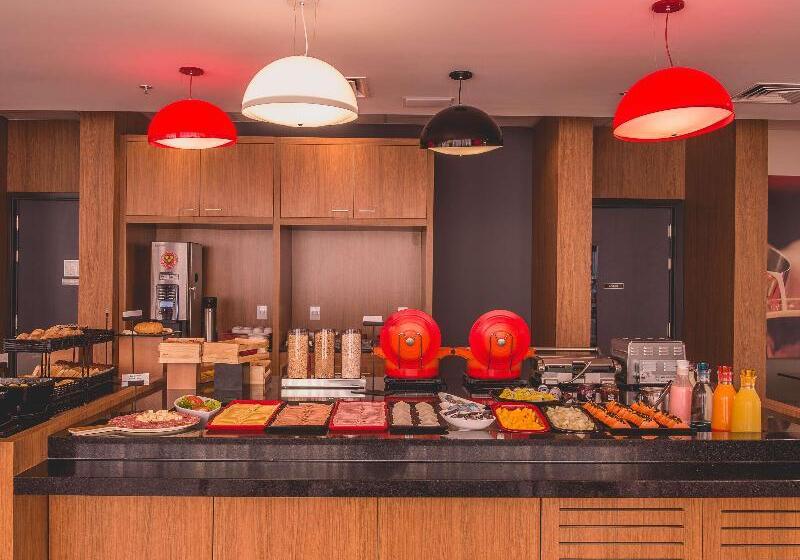 酒店 Ibis Carlos Barbosa