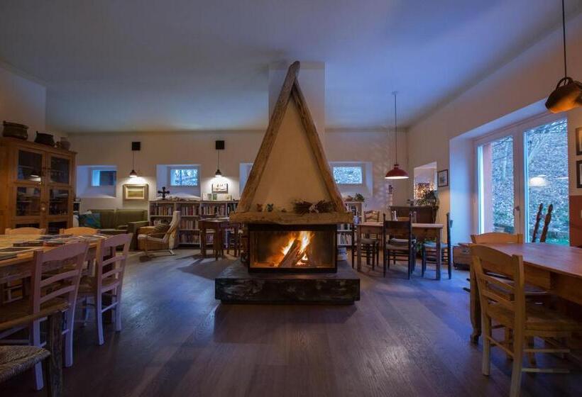 Отель La Collina Delle Mignole