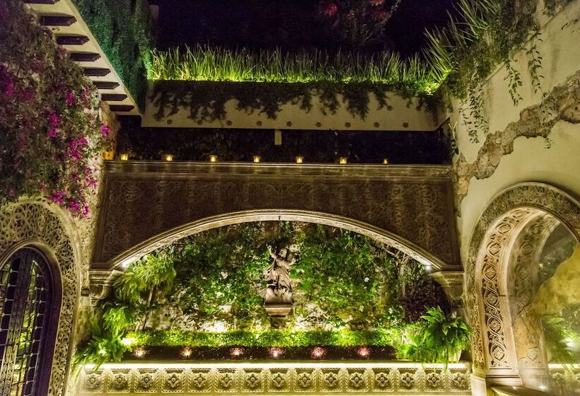 Отель La Señoria