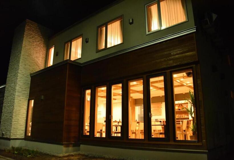 膳宿费 Shiretokoserai