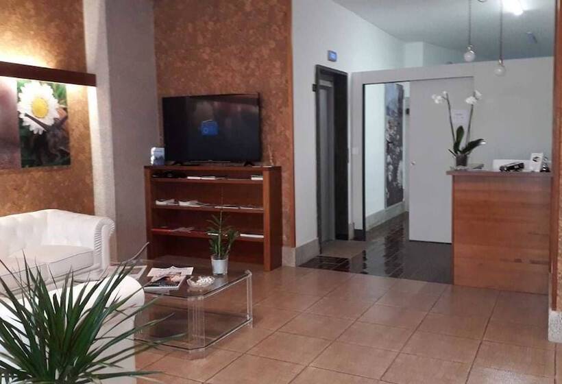 بنسيون Hostal Vendaval