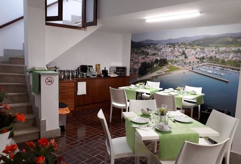 بنسيون Hostal Vendaval