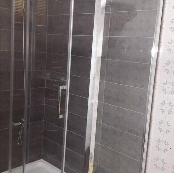 بنسيون Hostal Vendaval