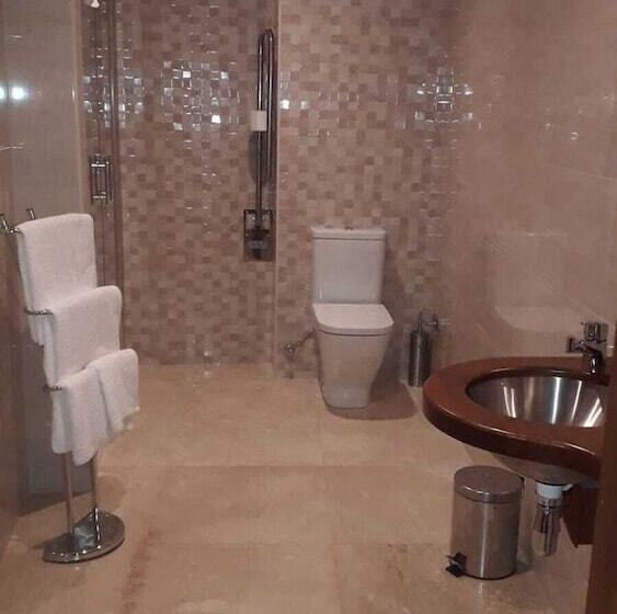 بنسيون Hostal Vendaval