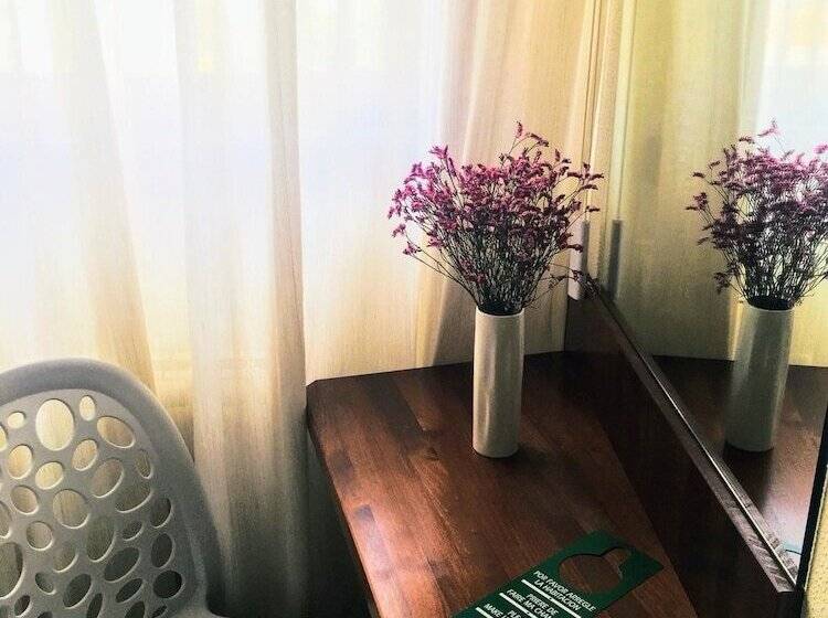 بنسيون Hostal Vendaval