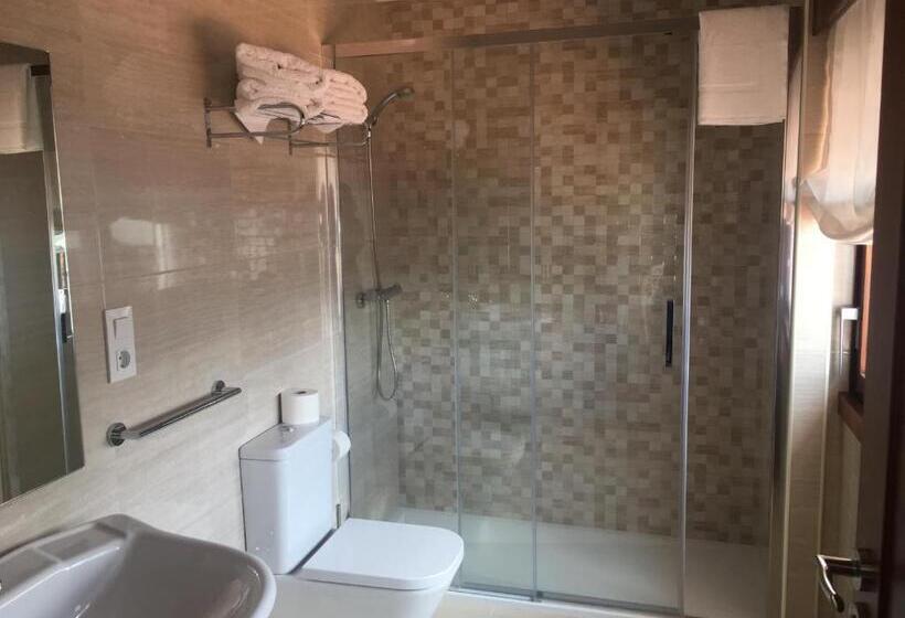 بنسيون Hostal Vendaval