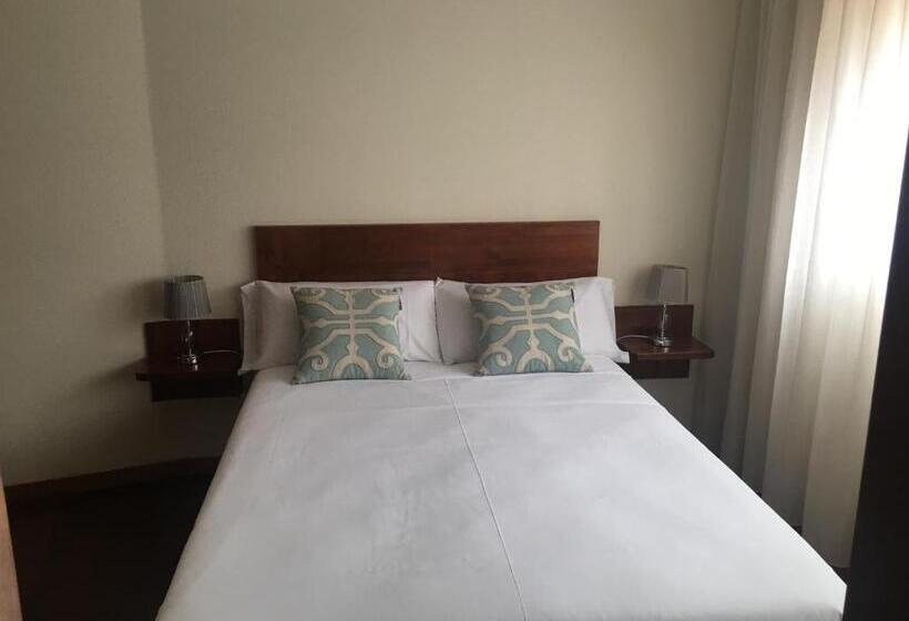 بنسيون Hostal Vendaval