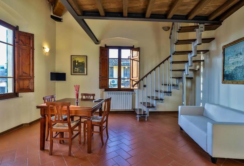 Residence Borgo Toscano