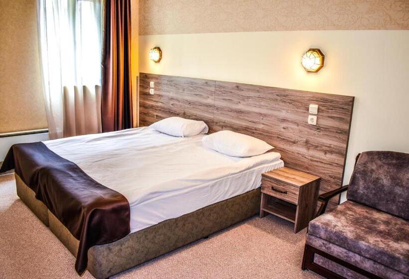 استراحتگاه Complex Bolyarsko Selo & Spa