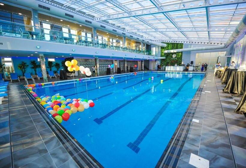 استراحتگاه Luani A Spa & Wellness Center