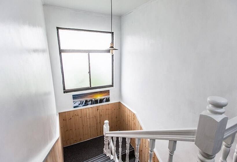 Общежитие Jeju Airport Single Story Guest House