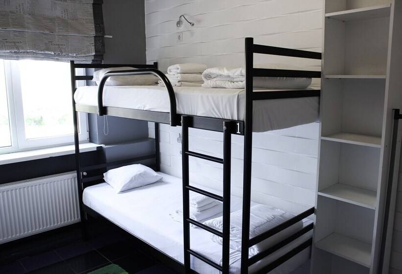 Zipper House   Hostel