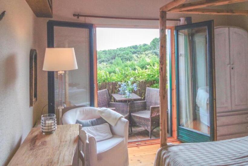 ベッドアンドブレックファースト Can Caponet