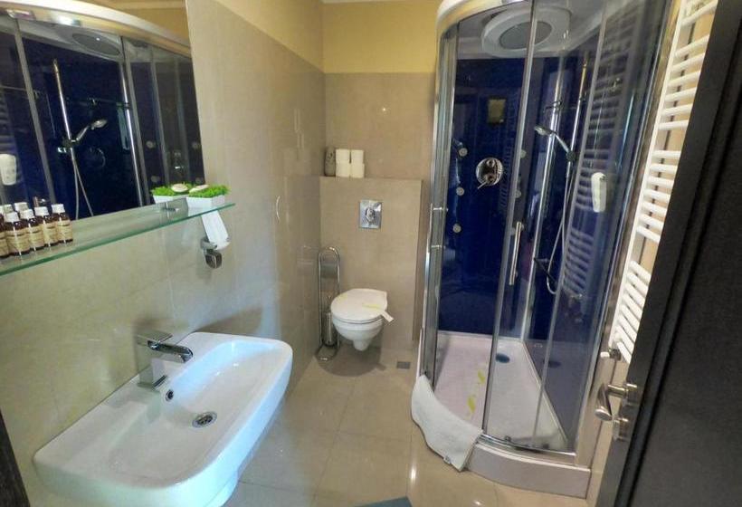 فندق Casa Bucovineana