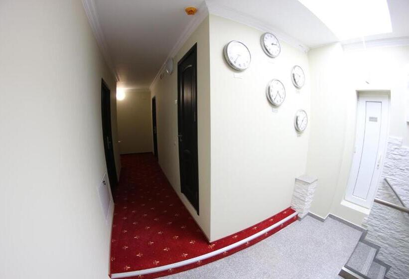 فندق Casa Bucovineana