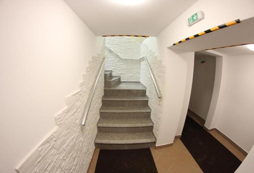 فندق Casa Bucovineana