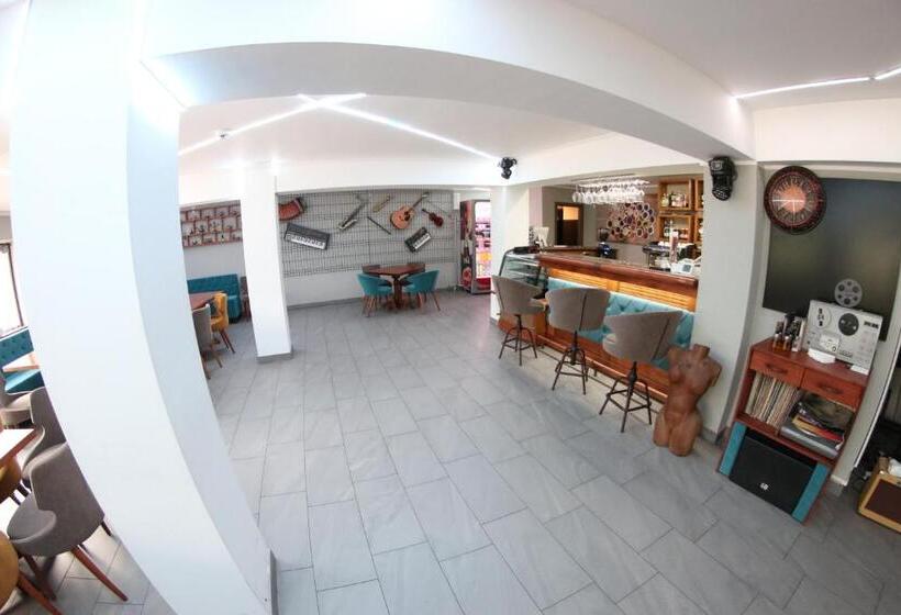 فندق Casa Bucovineana