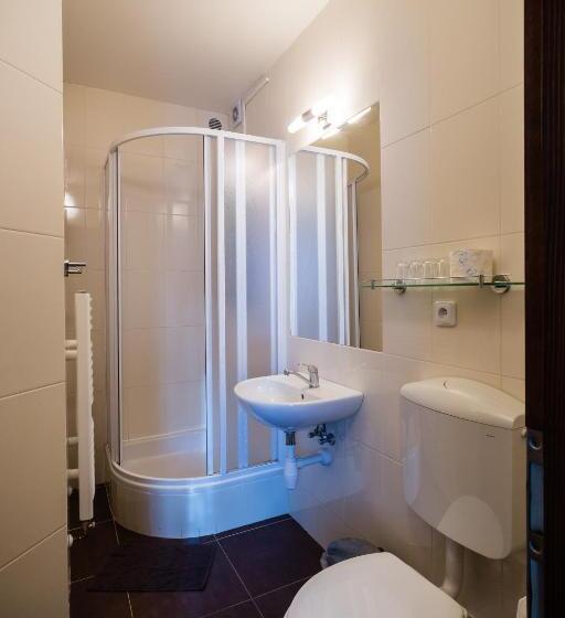 酒店 Chata Jiriho Na Seraku