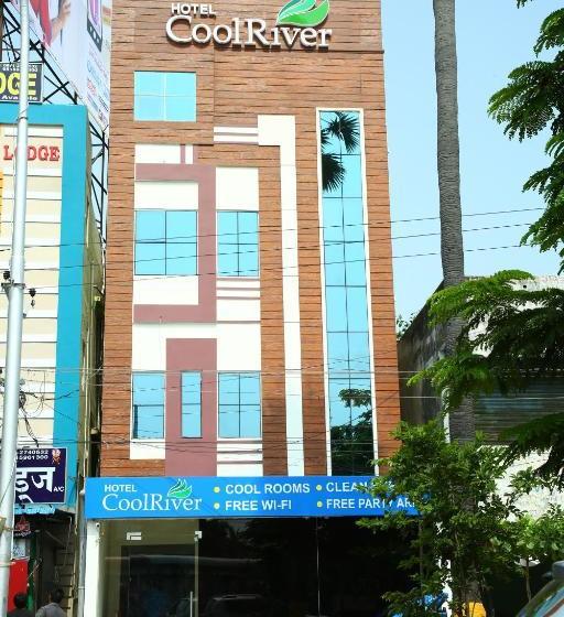 Отель Cool River
