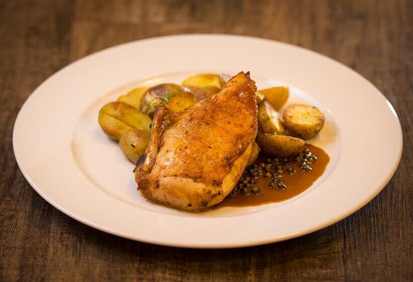 בית מלון כפרי Grand