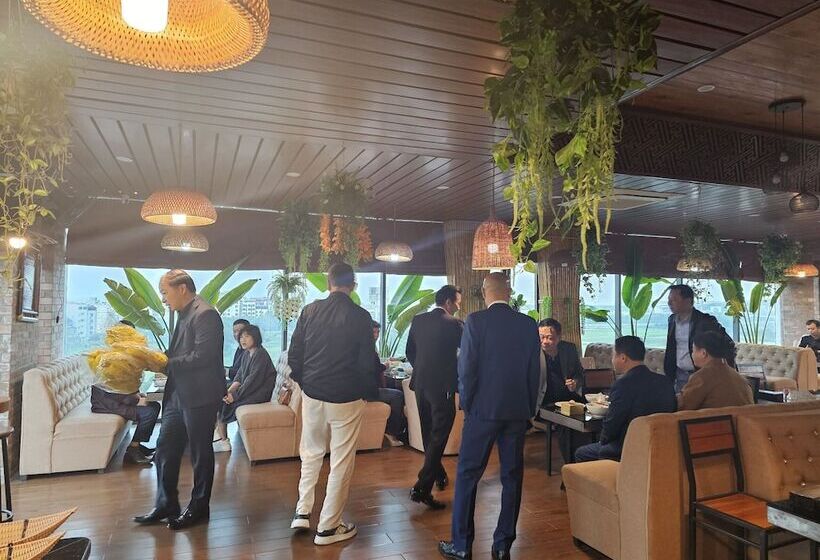 هتل Kawasaki Noi Bai Airport