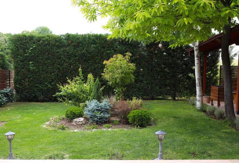 هتل Kokino Winery &