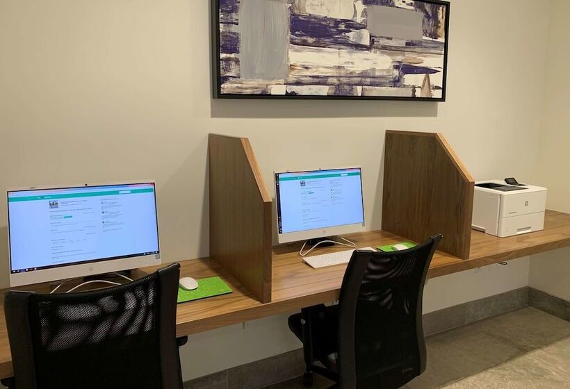 فندق La Quinta By Wyndham San Luis Obispo