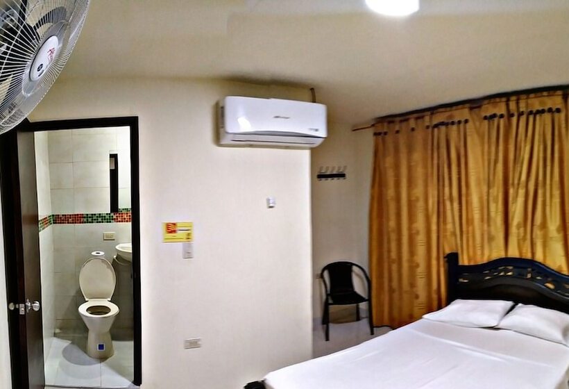 هتل Merkezi Saray