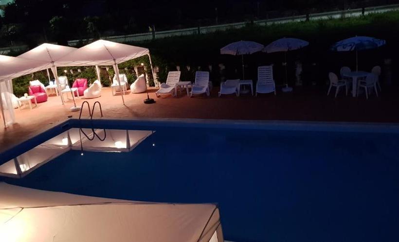 فندق Vila D Artes