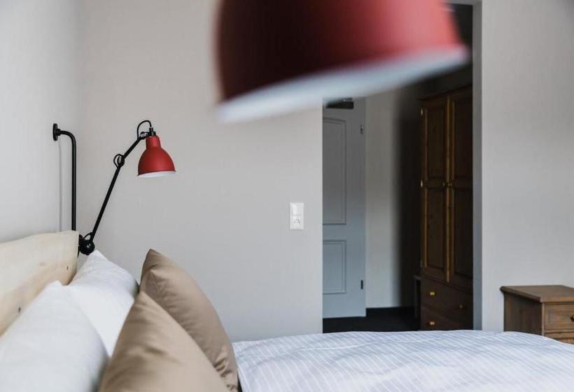 ホテル Villa Bodeblick