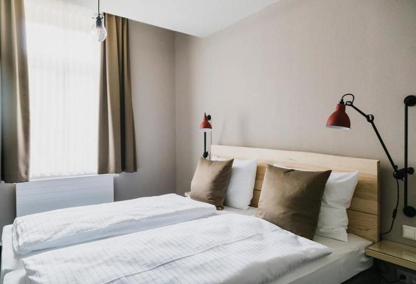 ホテル Villa Bodeblick