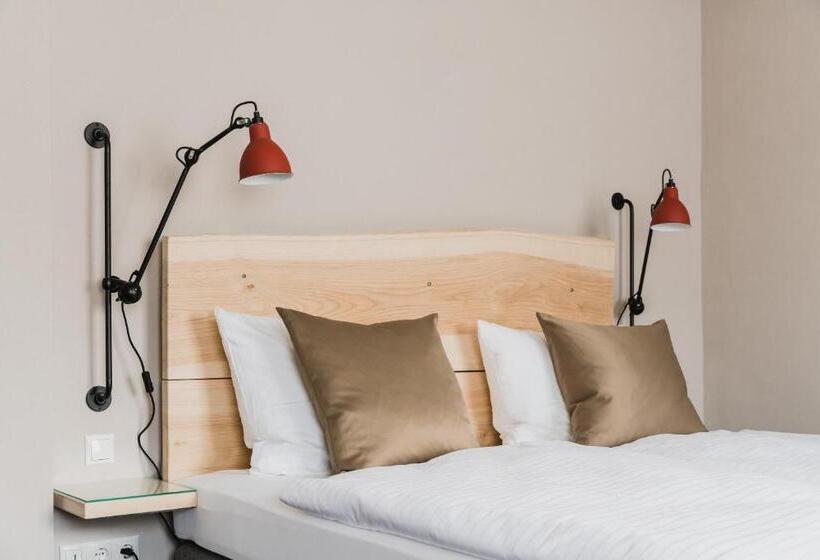 ホテル Villa Bodeblick