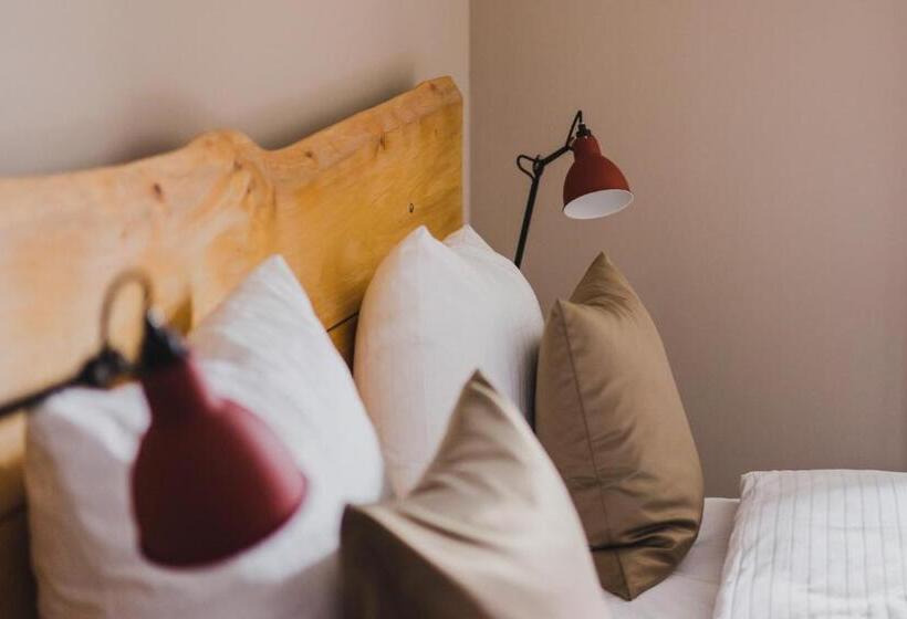 ホテル Villa Bodeblick