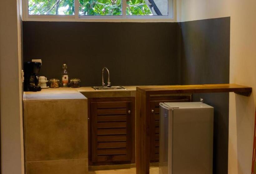 호스텔 Afreeka Beach