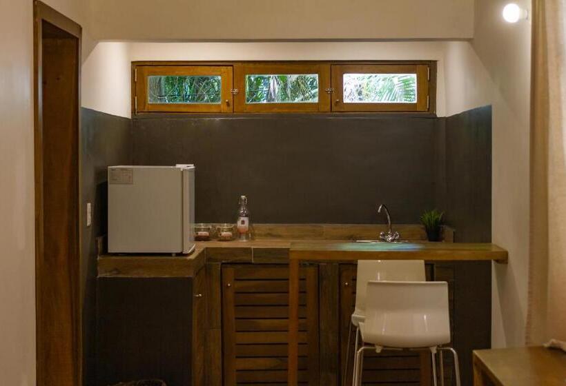 호스텔 Afreeka Beach