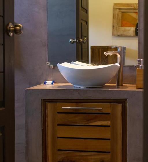 호스텔 Afreeka Beach