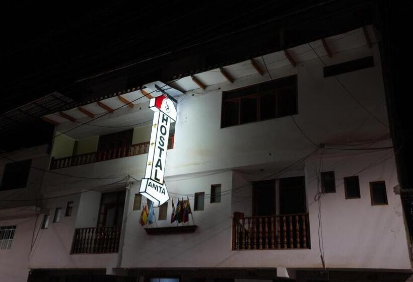 هاستل Anita Hostal