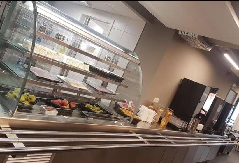 Auberge De Jeunesse Charleroi Youth Hostel