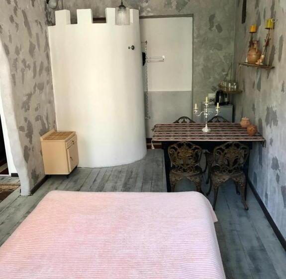 تختخواب و صبحانه Aparthotel In Alaverdi