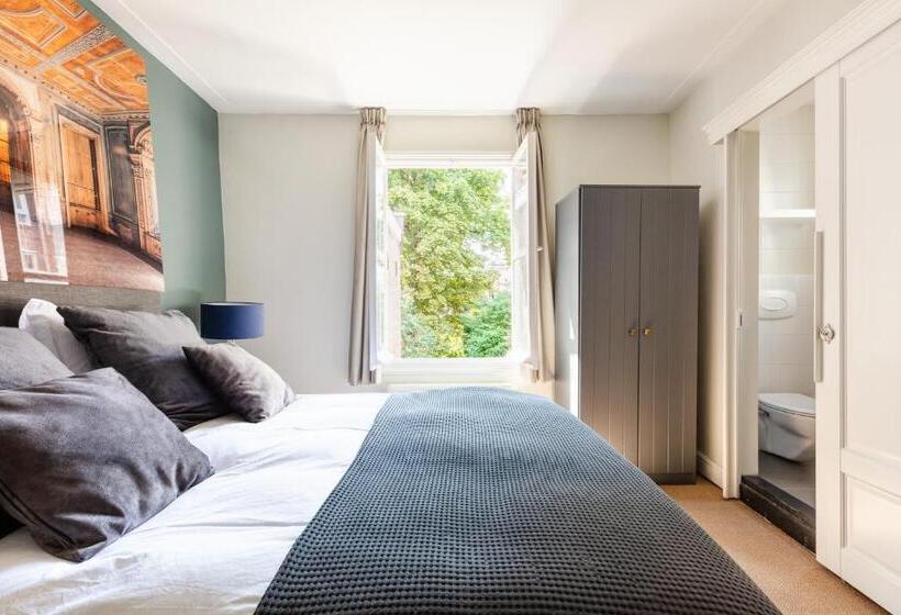 تختخواب و صبحانه Canal Wow Suites Amsterdam