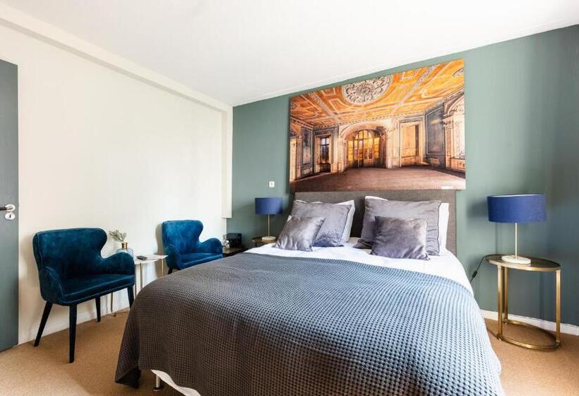 تختخواب و صبحانه Canal Wow Suites Amsterdam