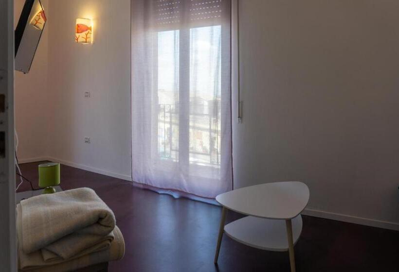 住宿加早餐 Kartè