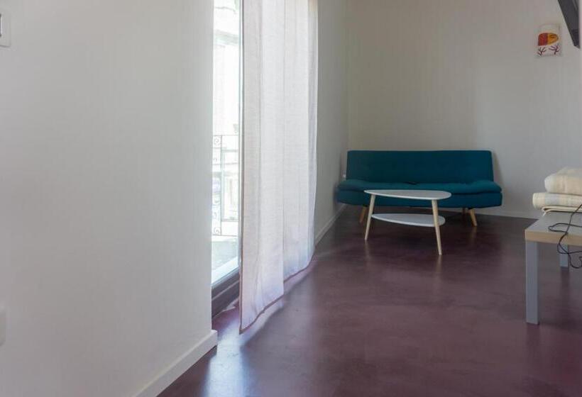 住宿加早餐 Kartè