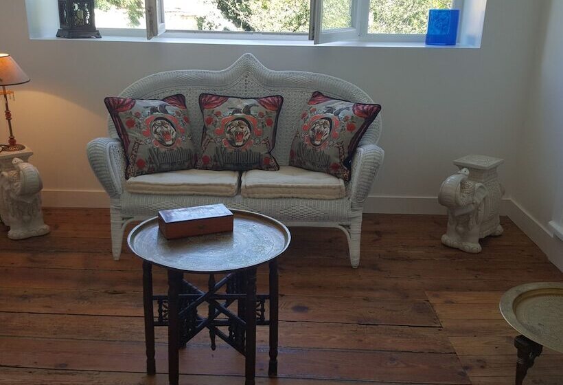 مبيت وإفطار La Maison Blanche