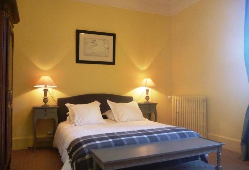 住宿加早餐  Manoir Des Tuileries Du Buisson