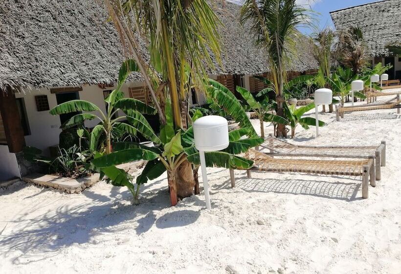 אתר נופש Fun Beach