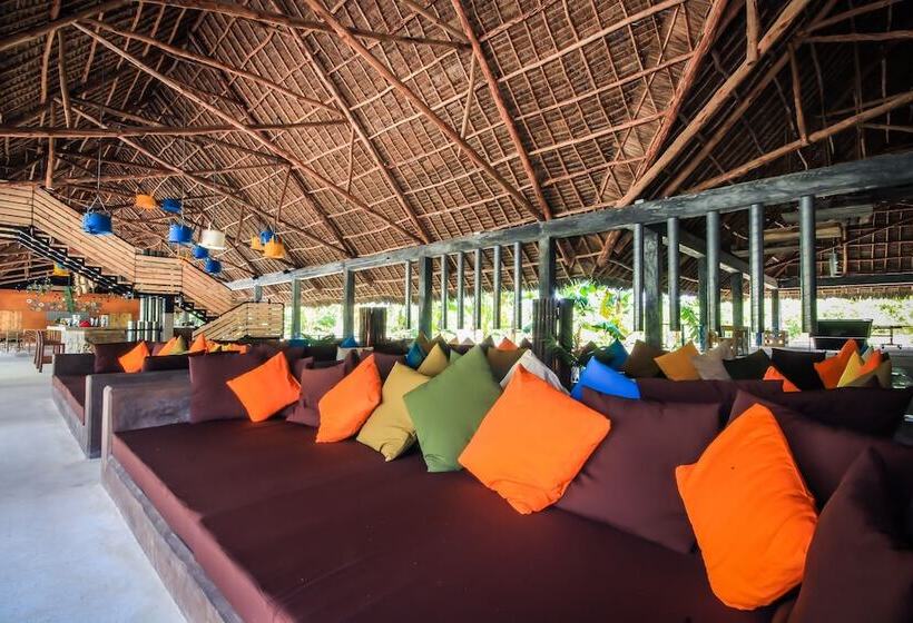 リゾートホテル Fun Beach