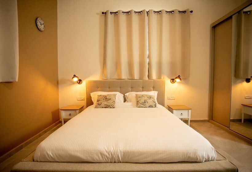 בית מלון כפרי Eshel Mansion Boutique Suites