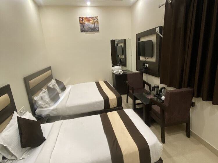 בית מלון כפרי Gopal