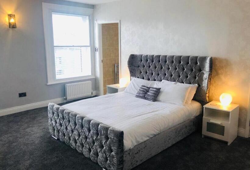 בית מלון כפרי Hardwick Arms